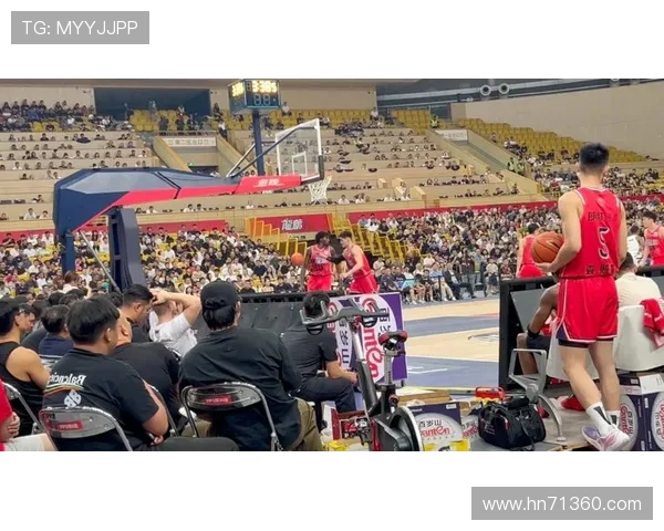 2018年12月30日CBA精彩对决辽宁队迎战上海队全场回顾与精彩瞬间分析